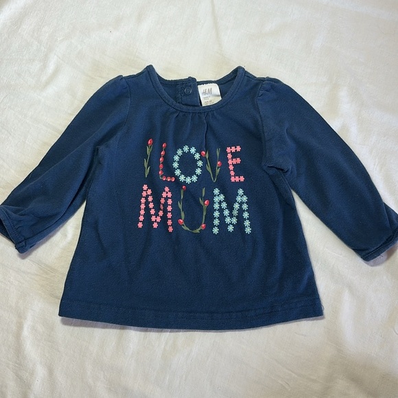 H&M - long sleeve top dress w/ pants - Picture 3 of 6